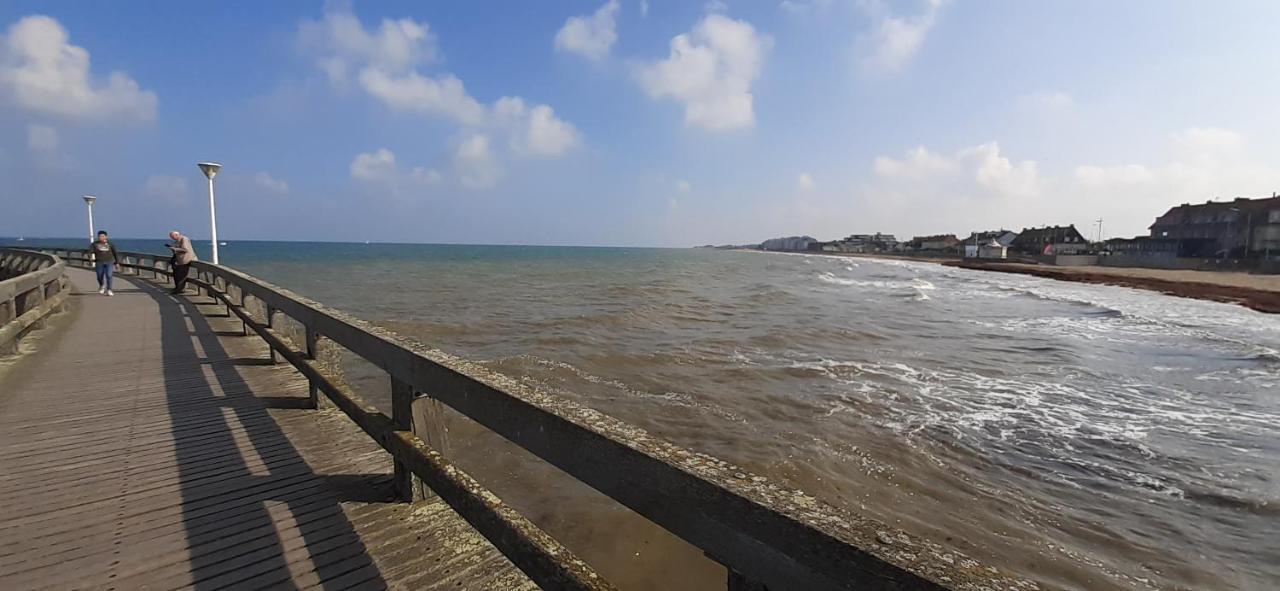 La Boussole Apartment Courseulles-sur-Mer Bagian luar foto